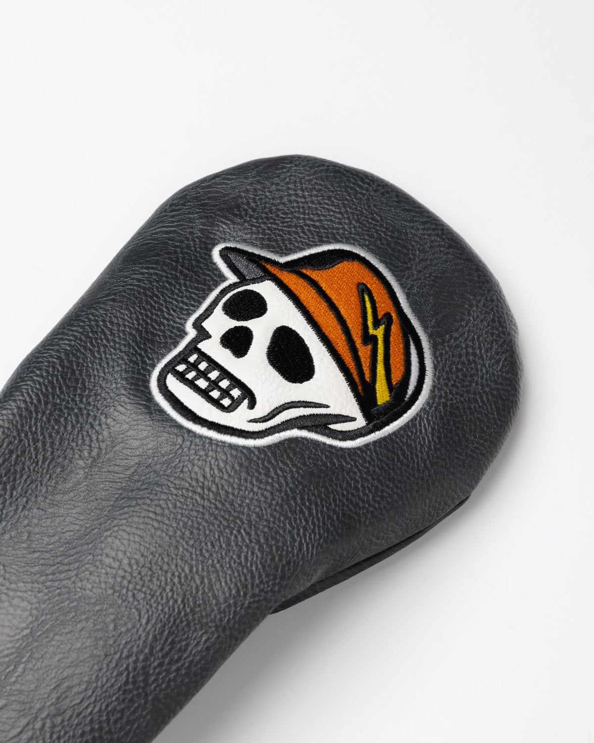 【DEVEREUX GOLF】DVG OUT OF BOUNDS FW HEAD COVER フェアウェイウッドカバー GRAPHITE（DVR-075762817）