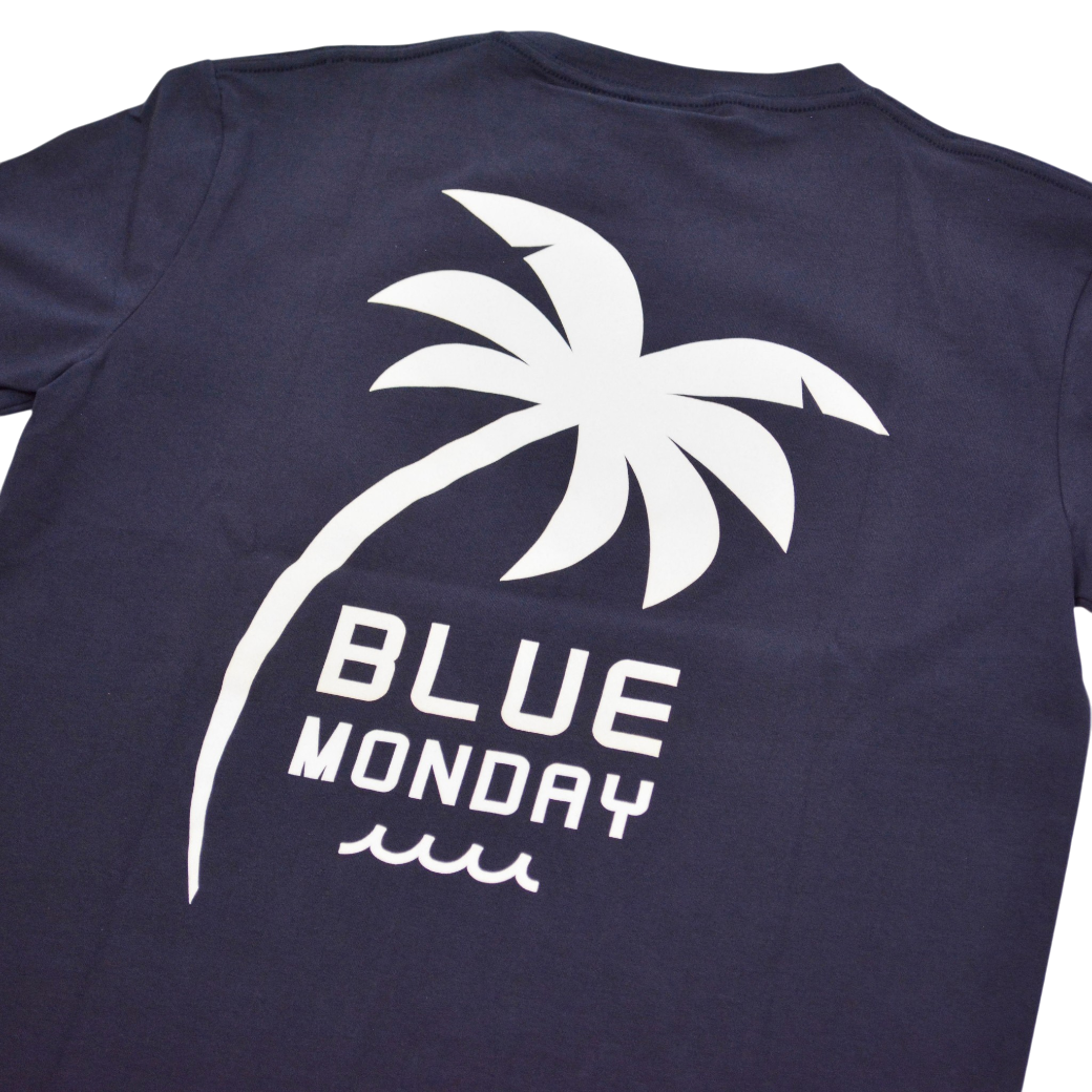 【muta】FLOCKY BLUE MONDAY Tシャツ ネイビー S（MUT-MMAX-434351)