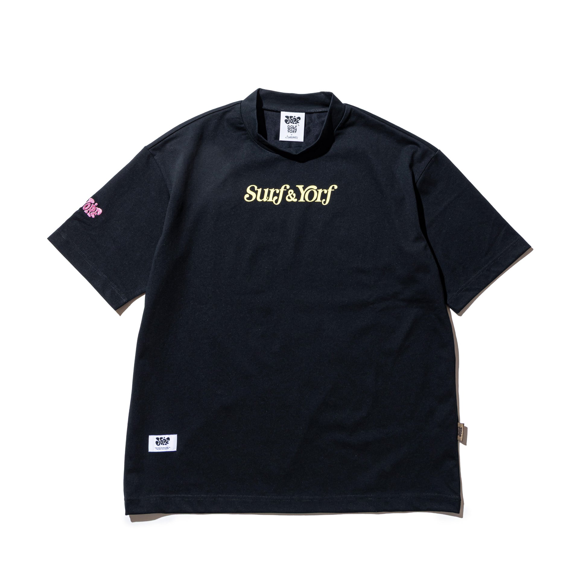【YORF】SURF & YORF ロゴグラフィック モックネック WHITE（ZZYRF-1086130302）
